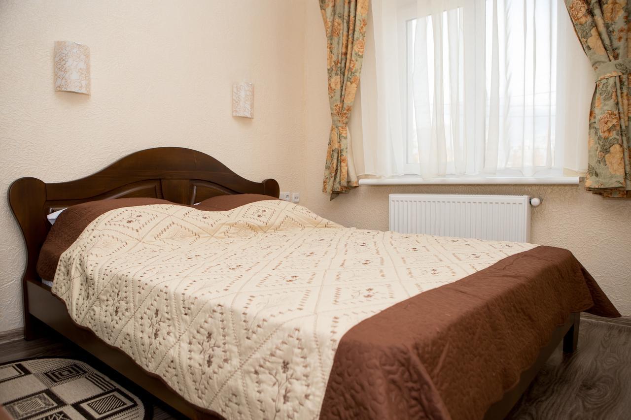 Appartement Saxony Dim à TTchernivtsi Extérieur photo